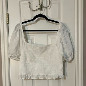 American Eagle Size XL White Top